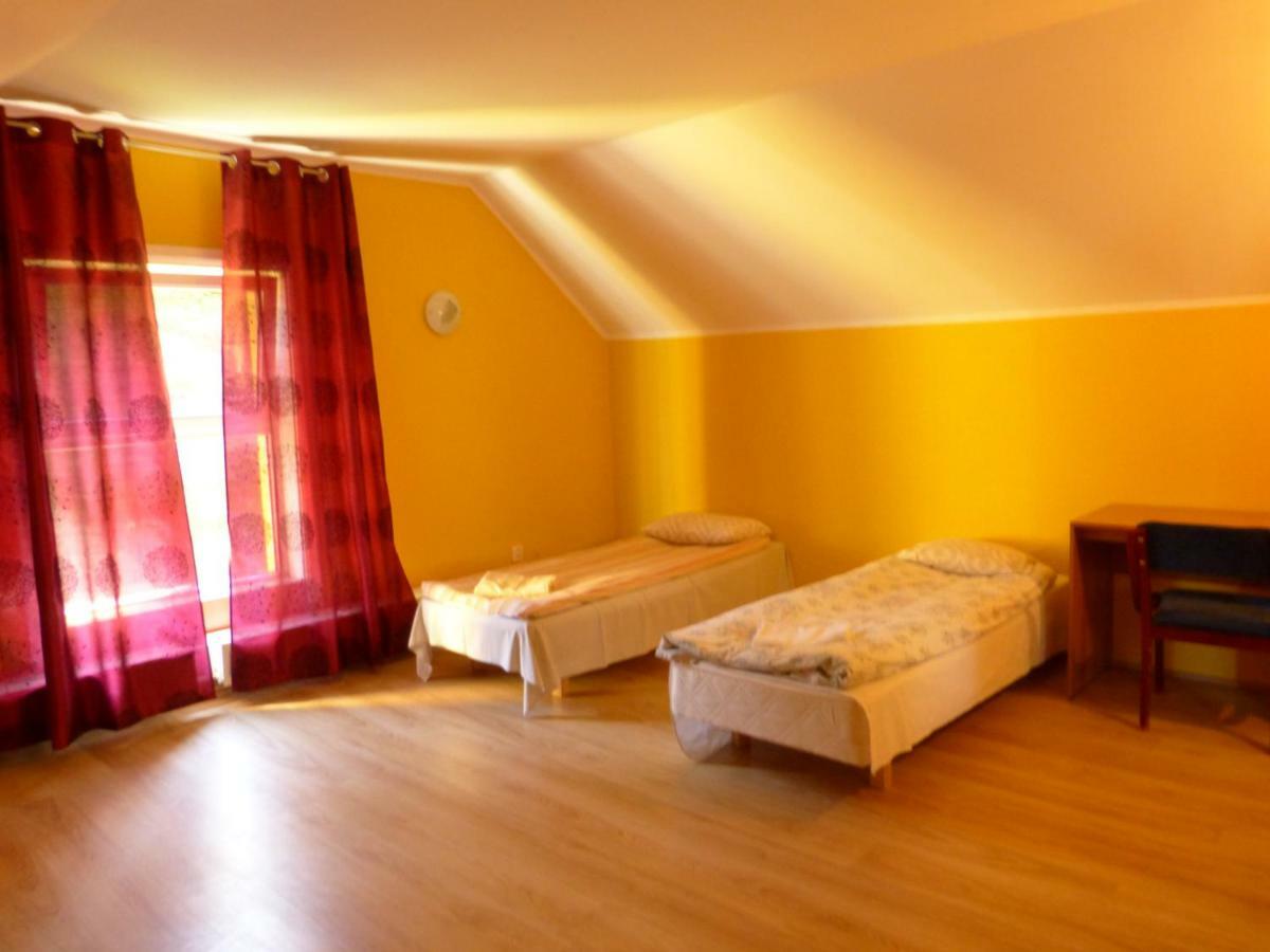 Viva Pirita Hostel タリン エクステリア 写真